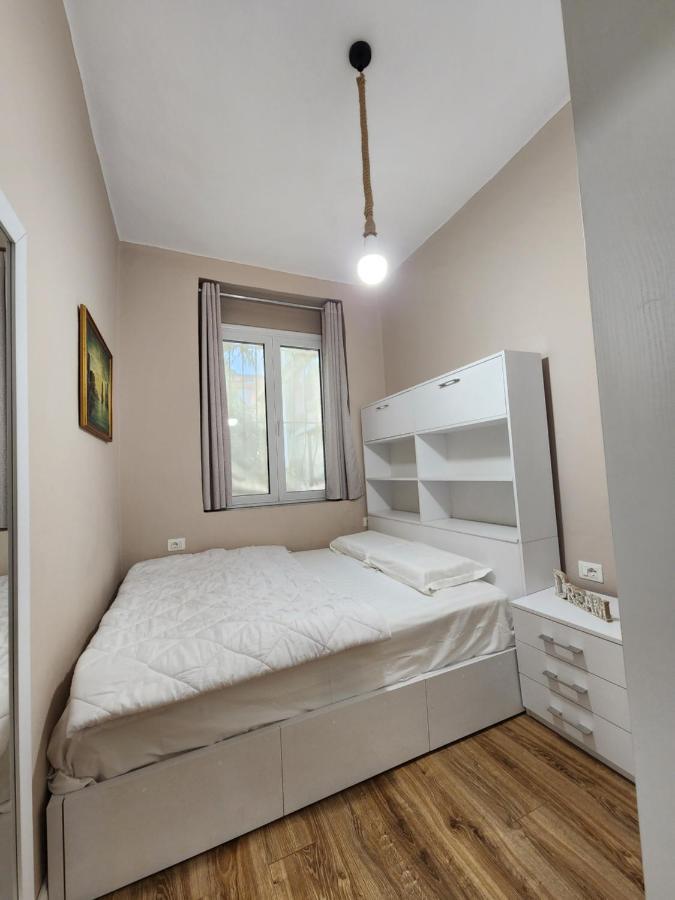 Be My Guest Apartment ติรานา ภายนอก รูปภาพ